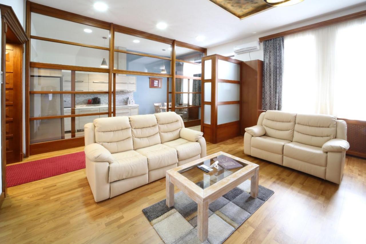 Virag Apartman Luxury Одореу Секуеш Екстериор снимка